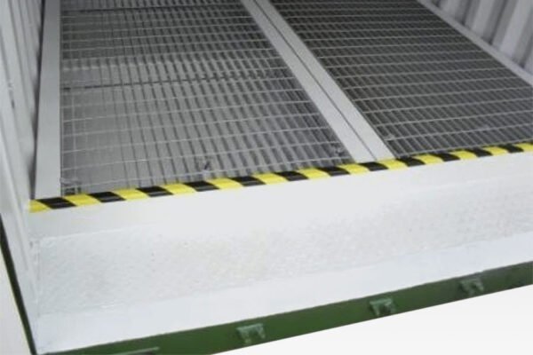 628-8ft-Open-Mesh-Floor-Bunded-960×640-2-600×400-1.jpg