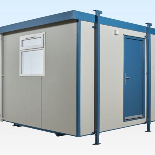 703-10×10-Standard-Jack-Leg-door-closed-960×640-1.jpg