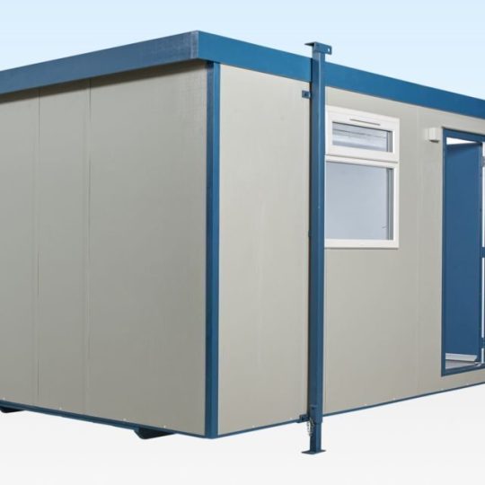 704-16×10-Standard-Jack-Leg-door-open-960×640-1.jpg