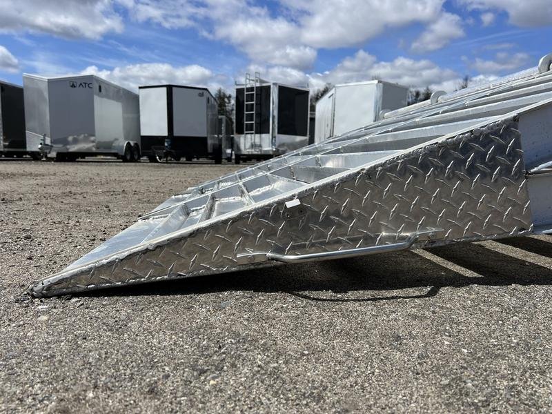 Aluminum-Gooseneck4.jpg