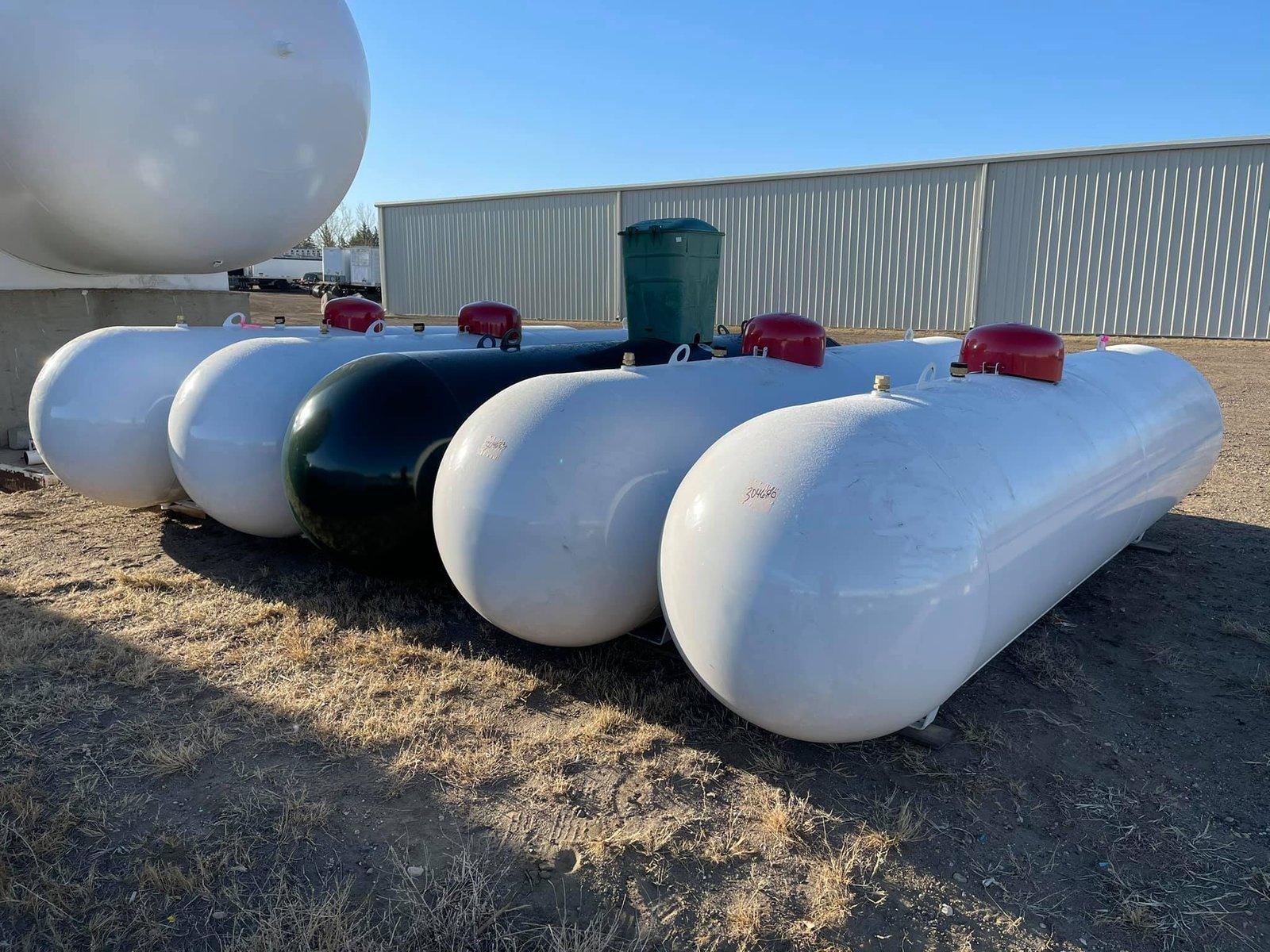 Buy-1000-Gallon-Propane-Tanks-Online-1.jpg