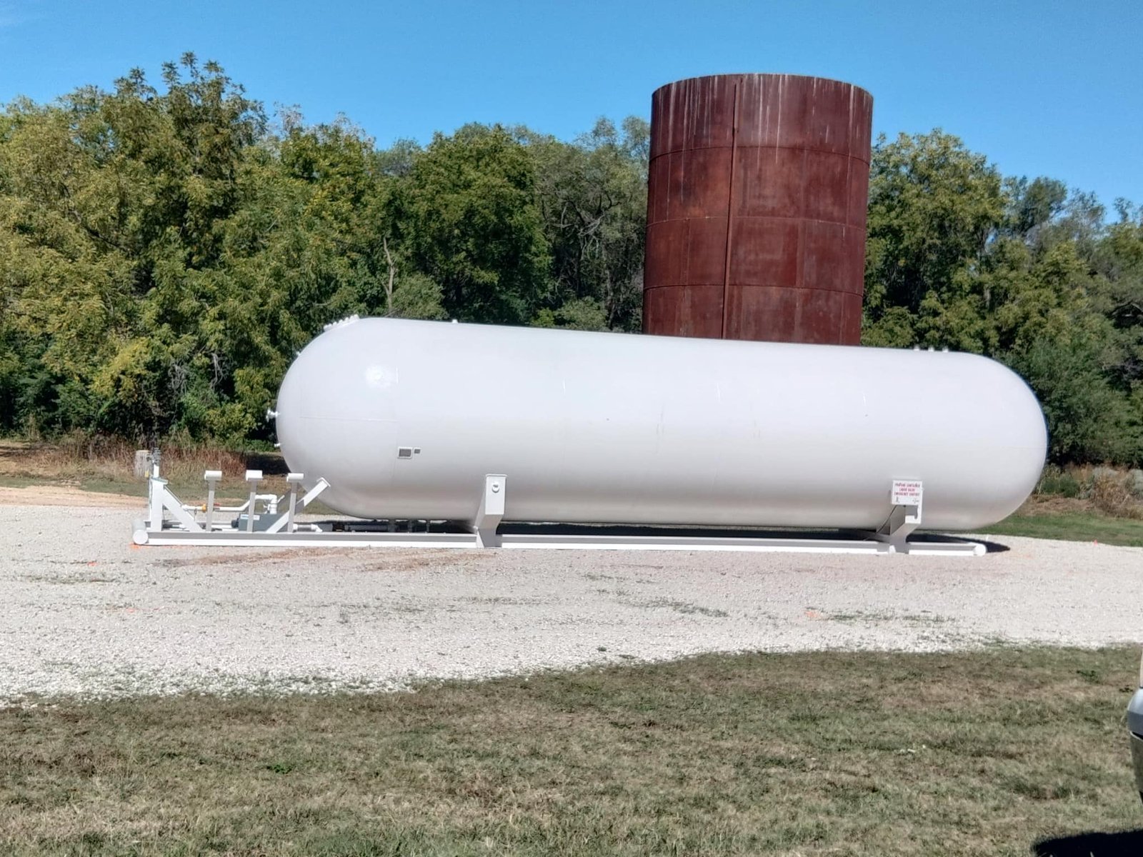 Buy-30000-Gallon-Skid-Tank-CA.jpg