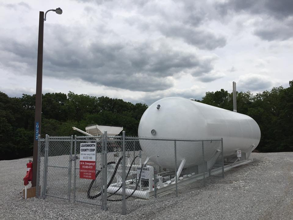 Buy-30000-Gallon-Skid-Tanks-TX.jpg