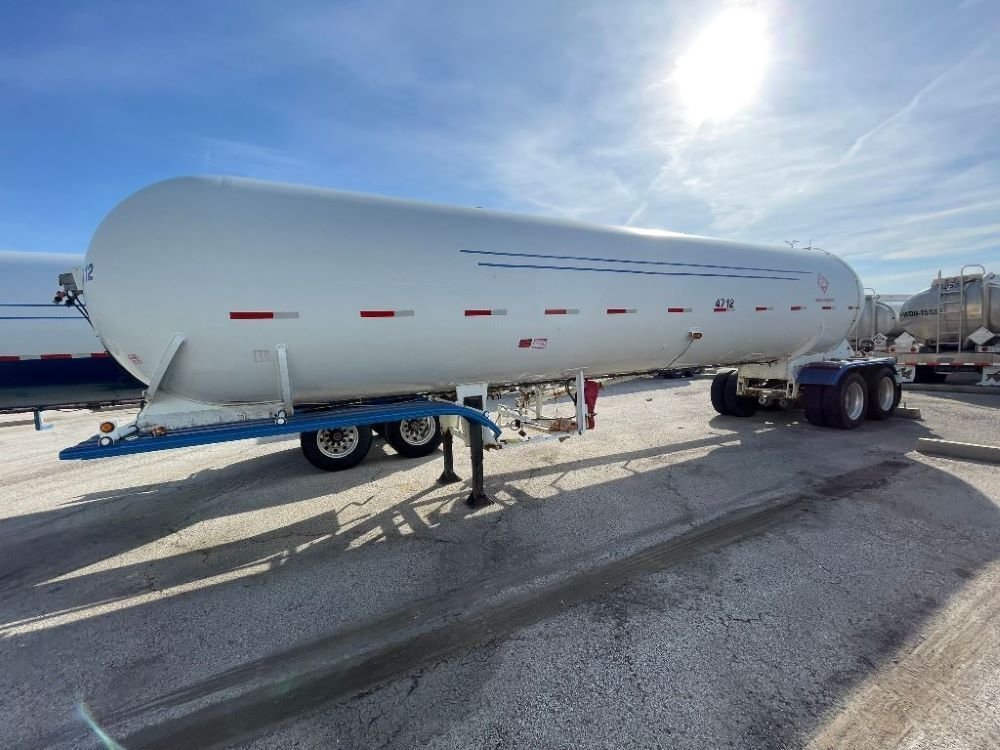 Buy-Lubbock-NH3-Transport-10400.jpg