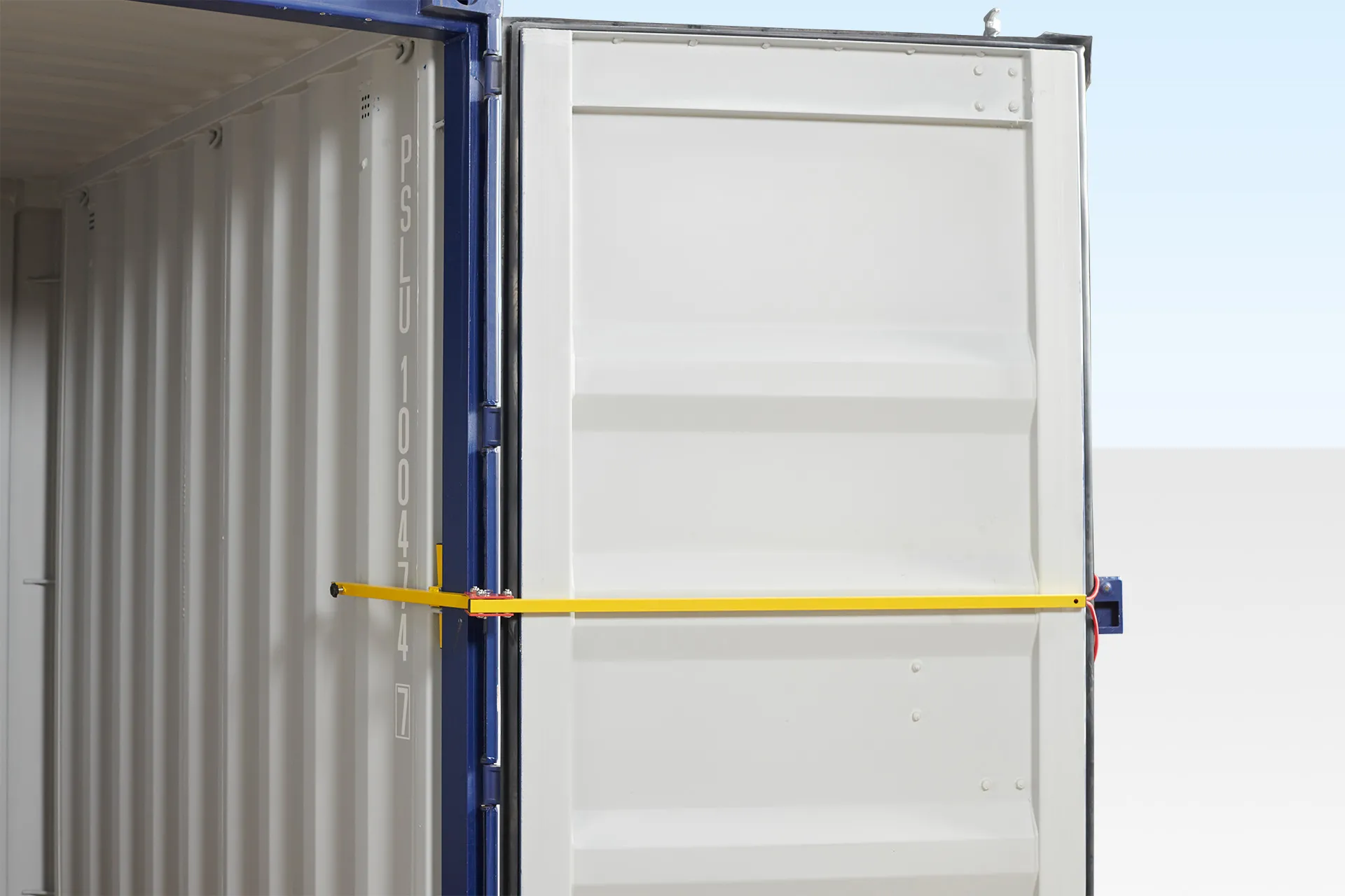 Container-Door-Stay-1.webp