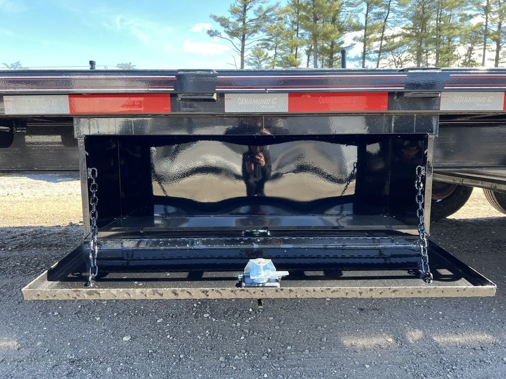 Deckover-Equipment-Trailer-AA2.jpg