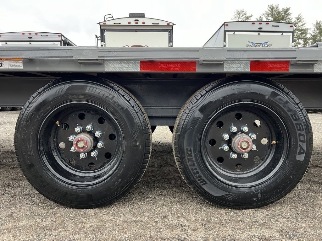 Deckover-Equipment-Trailer-aw.jpg