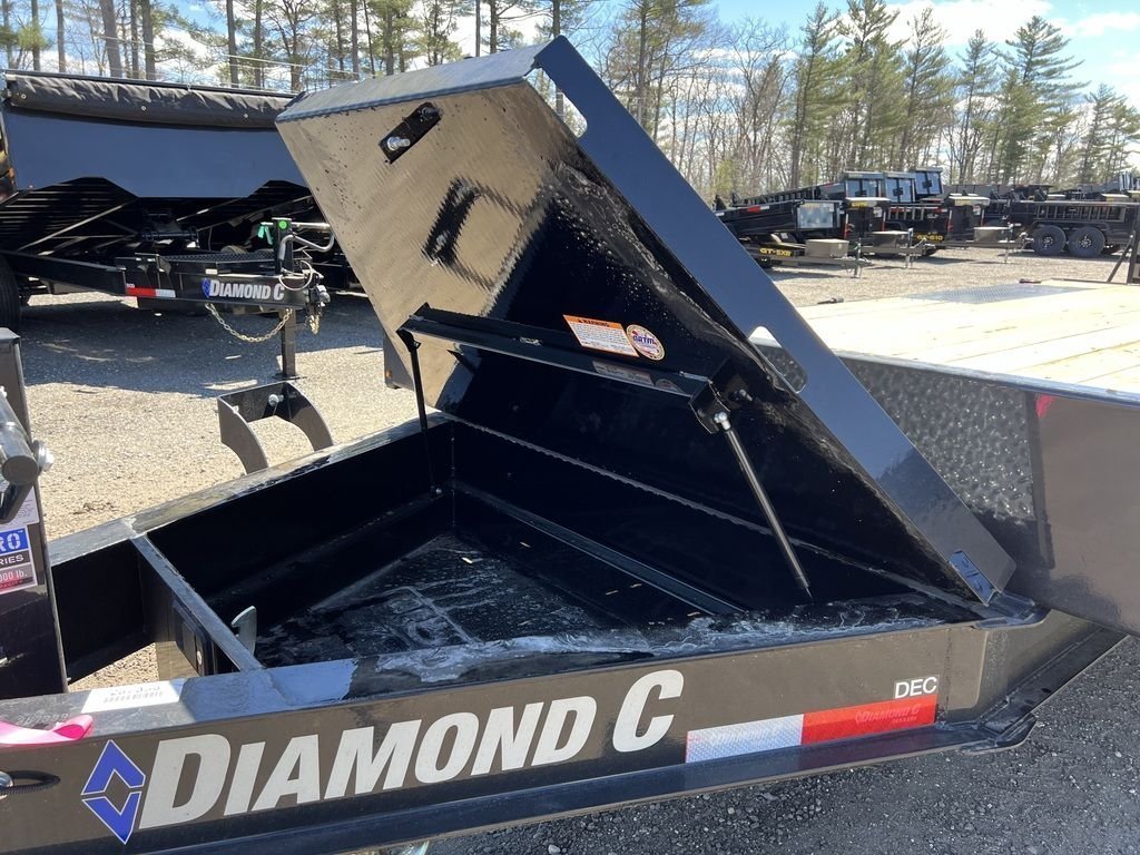 Deckover-Equipment-Trailer-wesd.jpg
