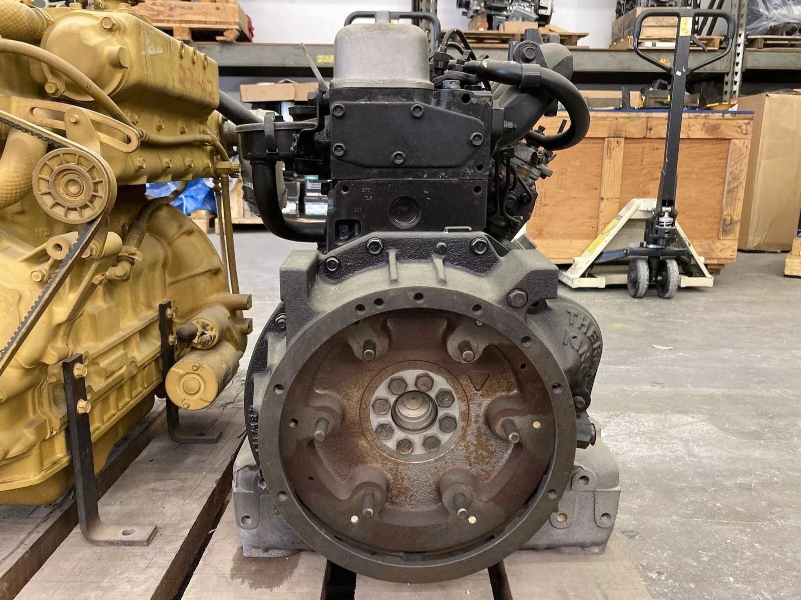 Isuzu-D201-ThermoKing-Diesel-Engine-TX.jpg