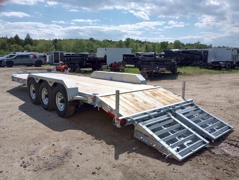 Lowpro-Equipment-Trailer-rg4rtere.jpg