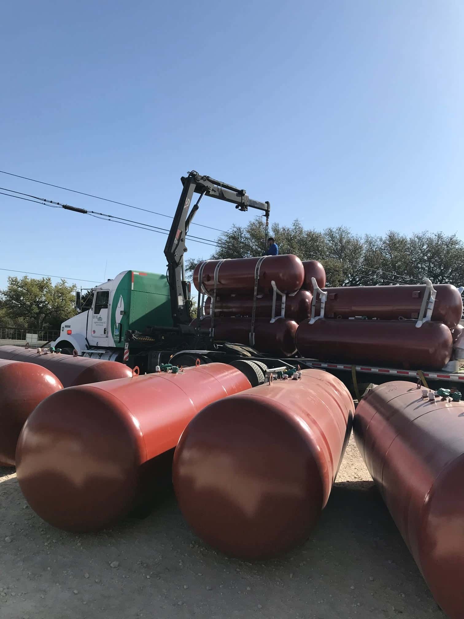 New-load-of-1000-gallon-underground-tanks-UK-1.jpg