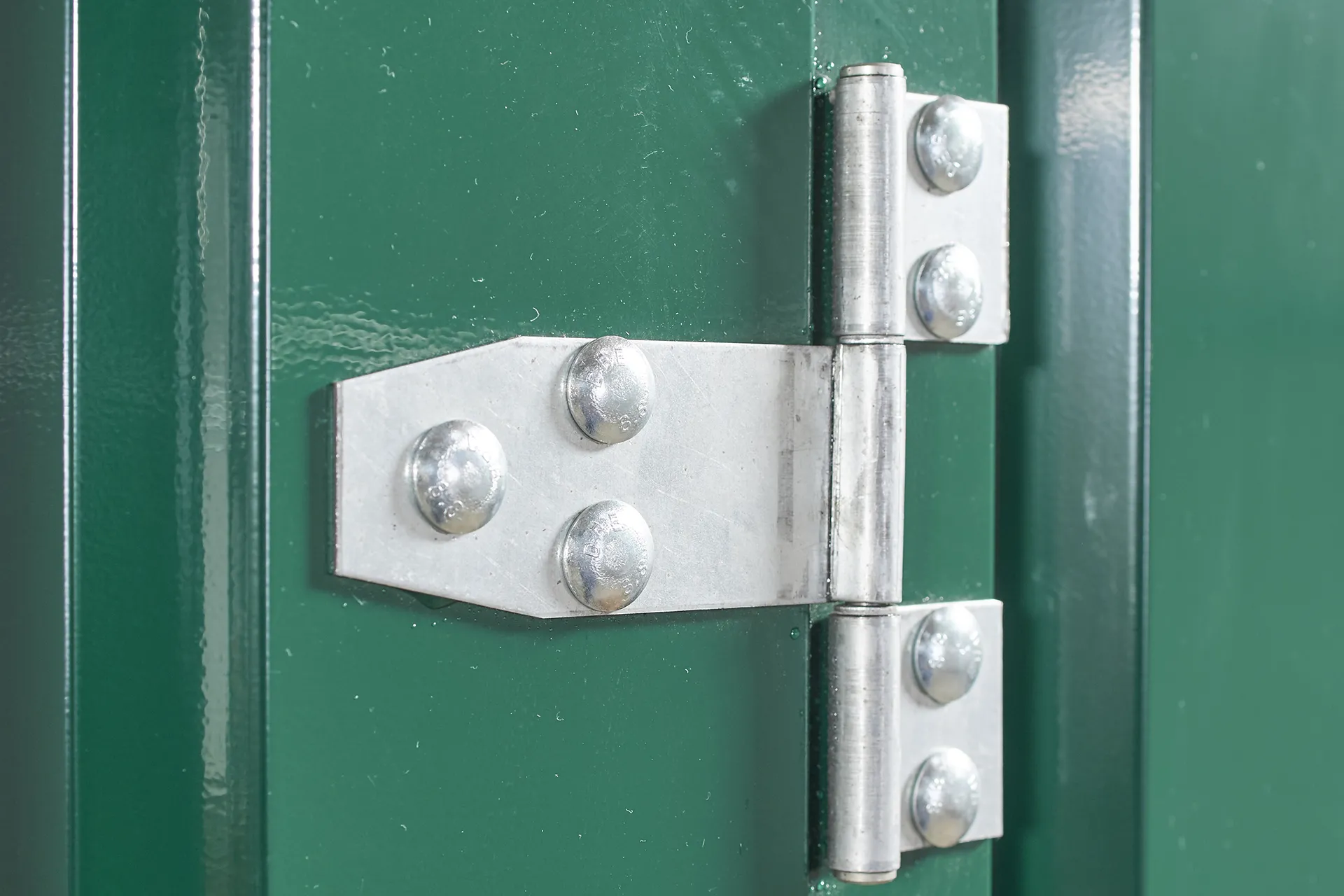 Powder-Coated-Flat-Packed-Metal-Storage-Container1.webp