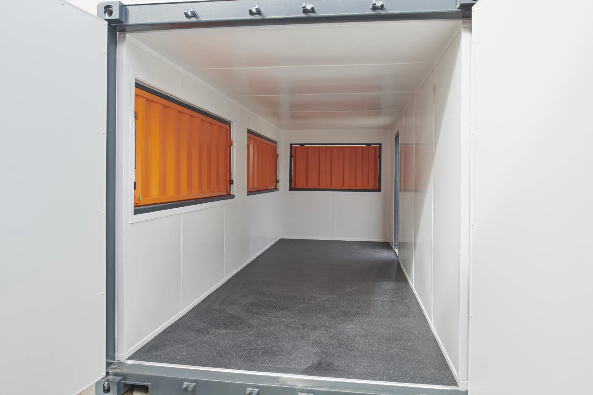 Shipping-Container-Cafe-Container-Restaurants6.webp