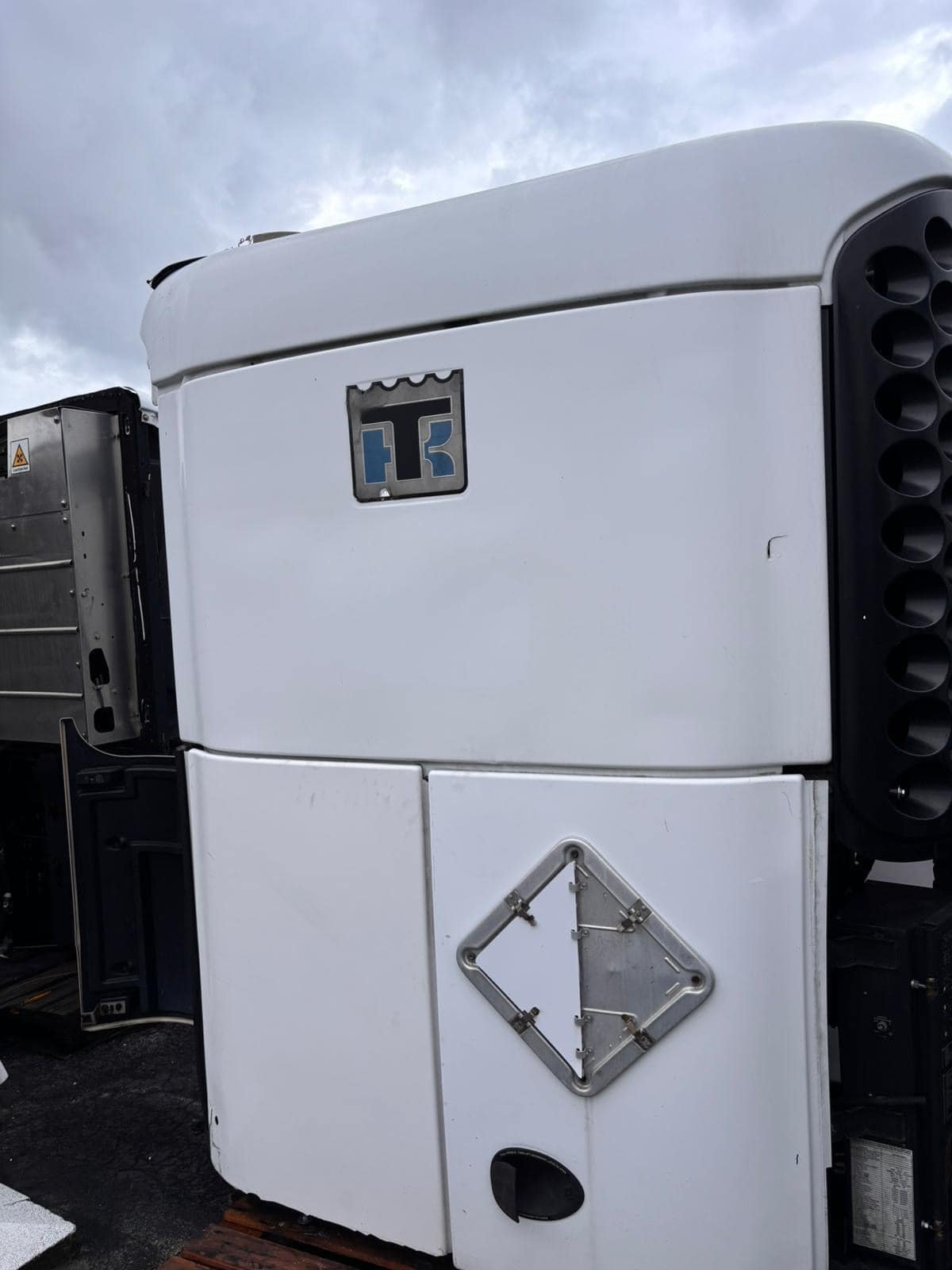 Thermo-King-SB-110-usa.jpg