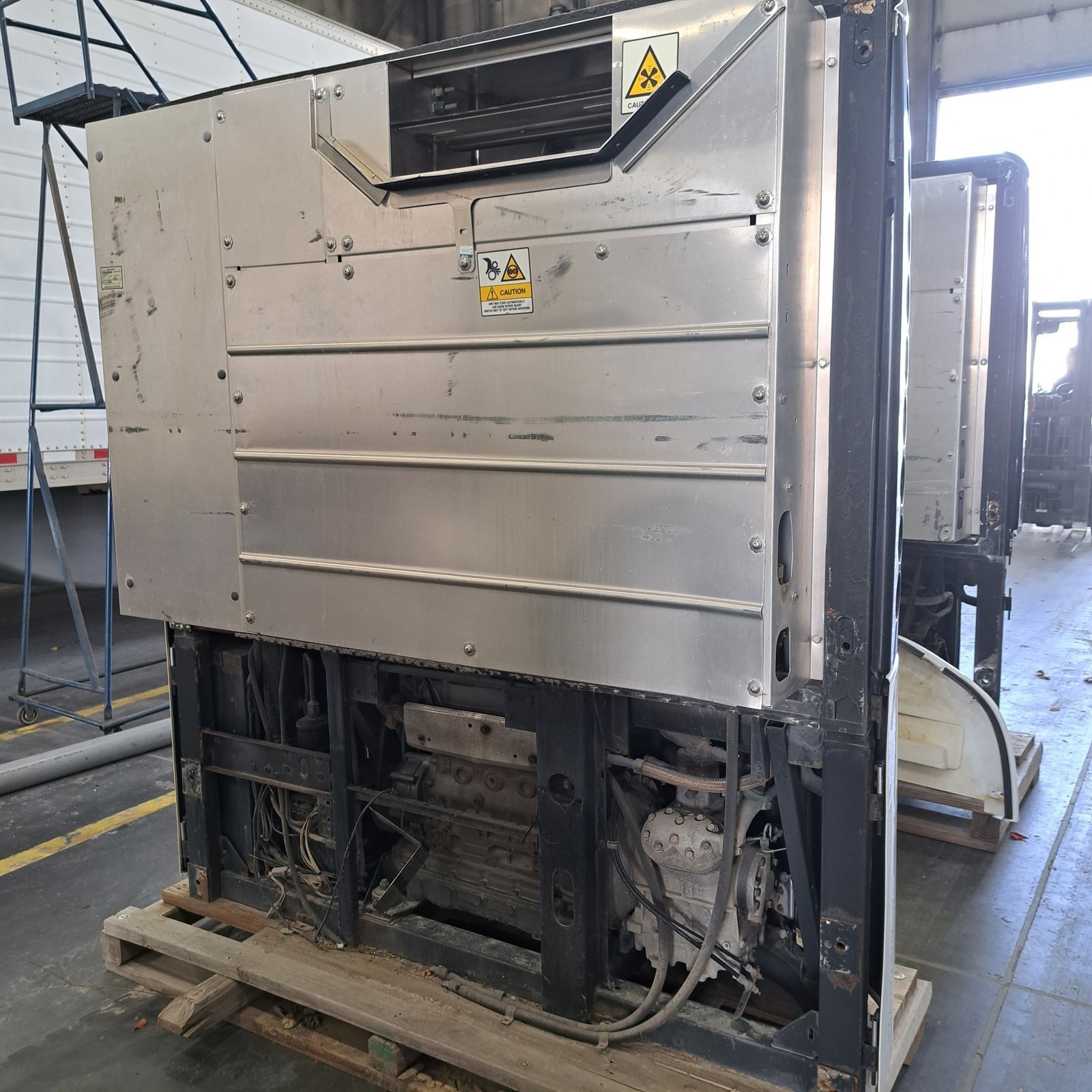 Thermo-King-SB-230-UK.jpg