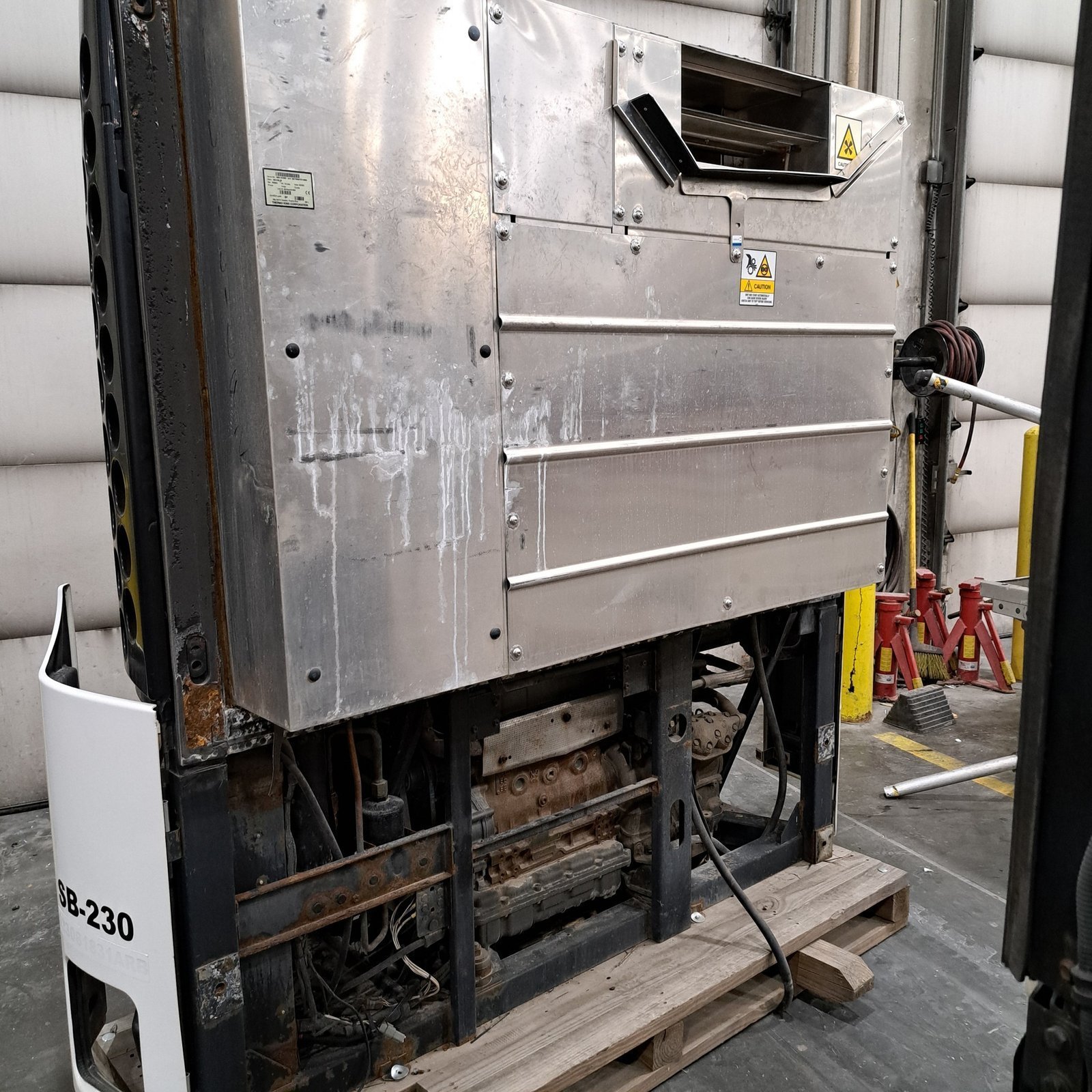 Thermo-King-SB-230-USA.jpg