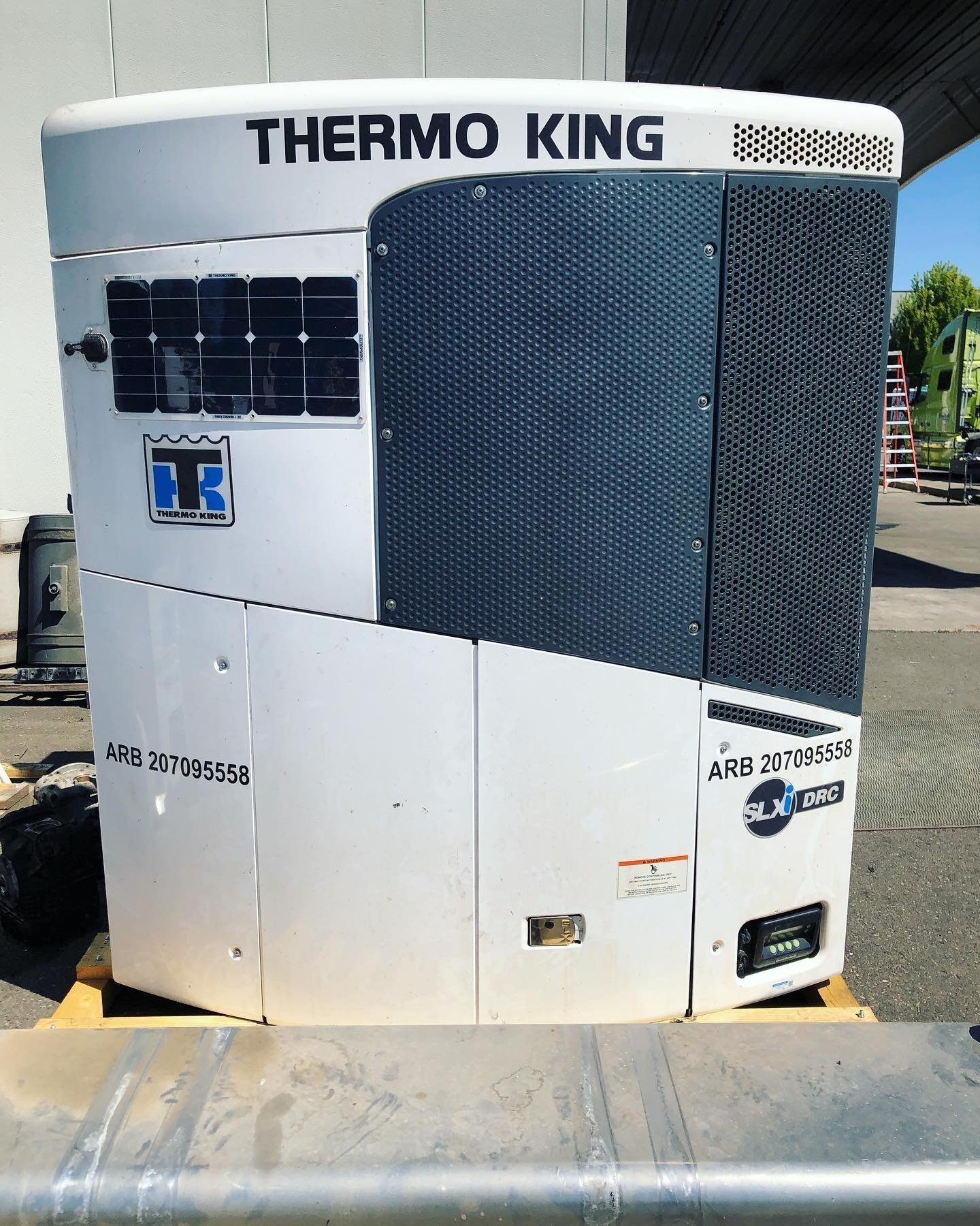 Thermo-King-SLXi.jpg