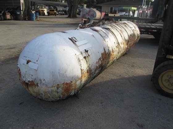 USED-1000-Gallon-Propane-Tank-US.jpg