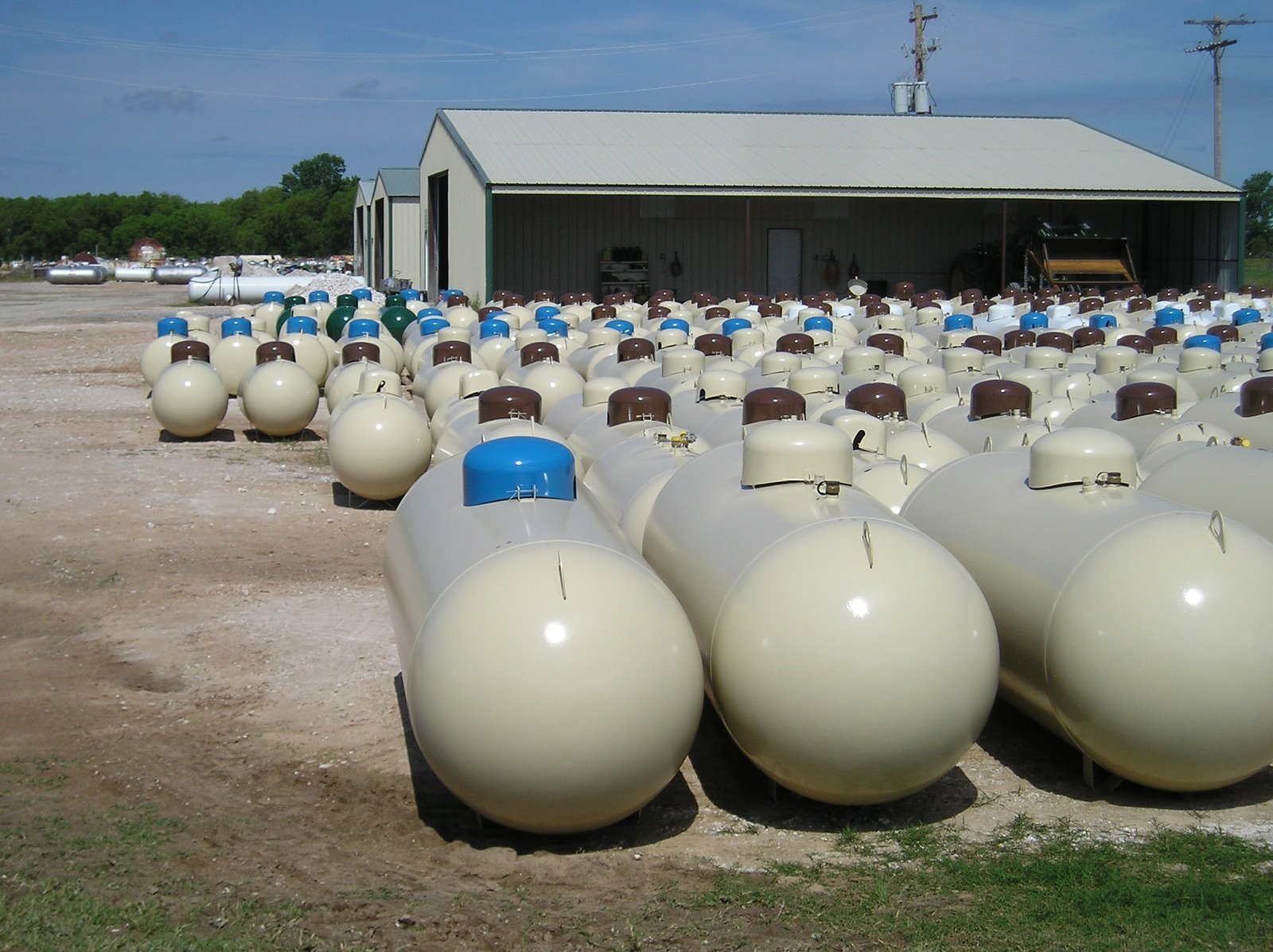 Underground-500-gallon-propane-tanks-NJ-1.jpg