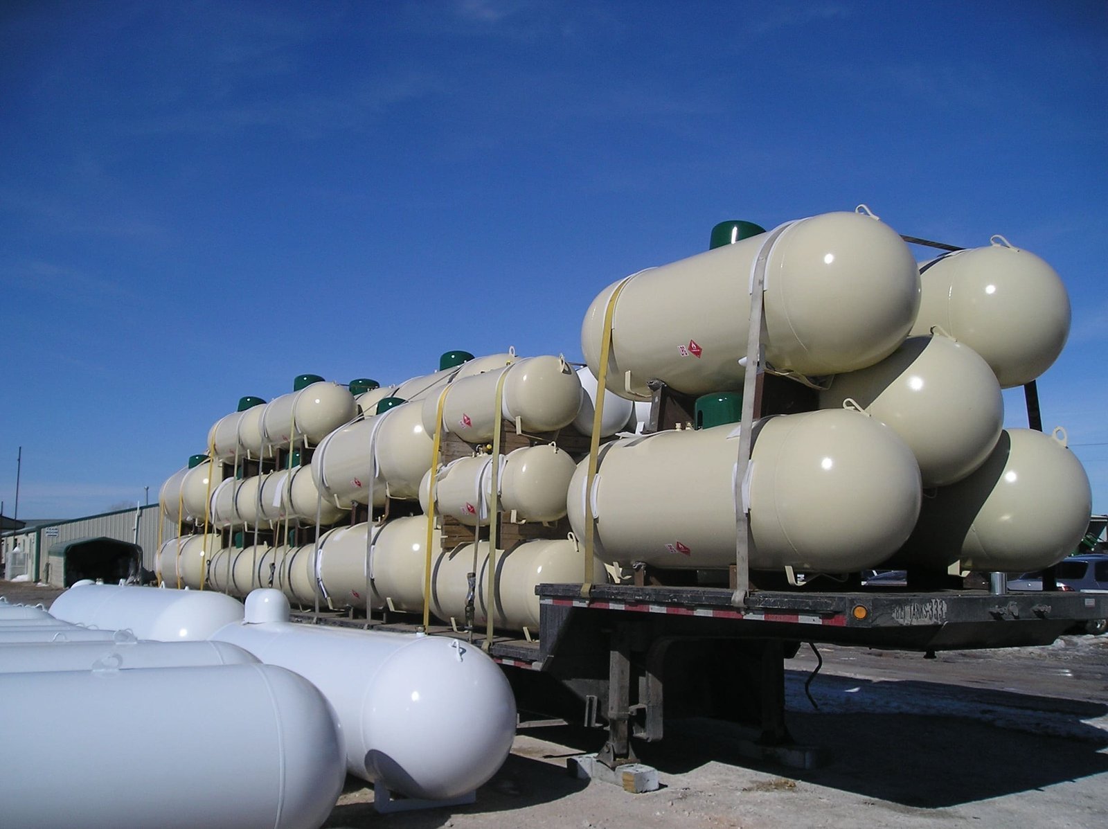 Underground-gallon-propane-tanks-TX-1.jpg