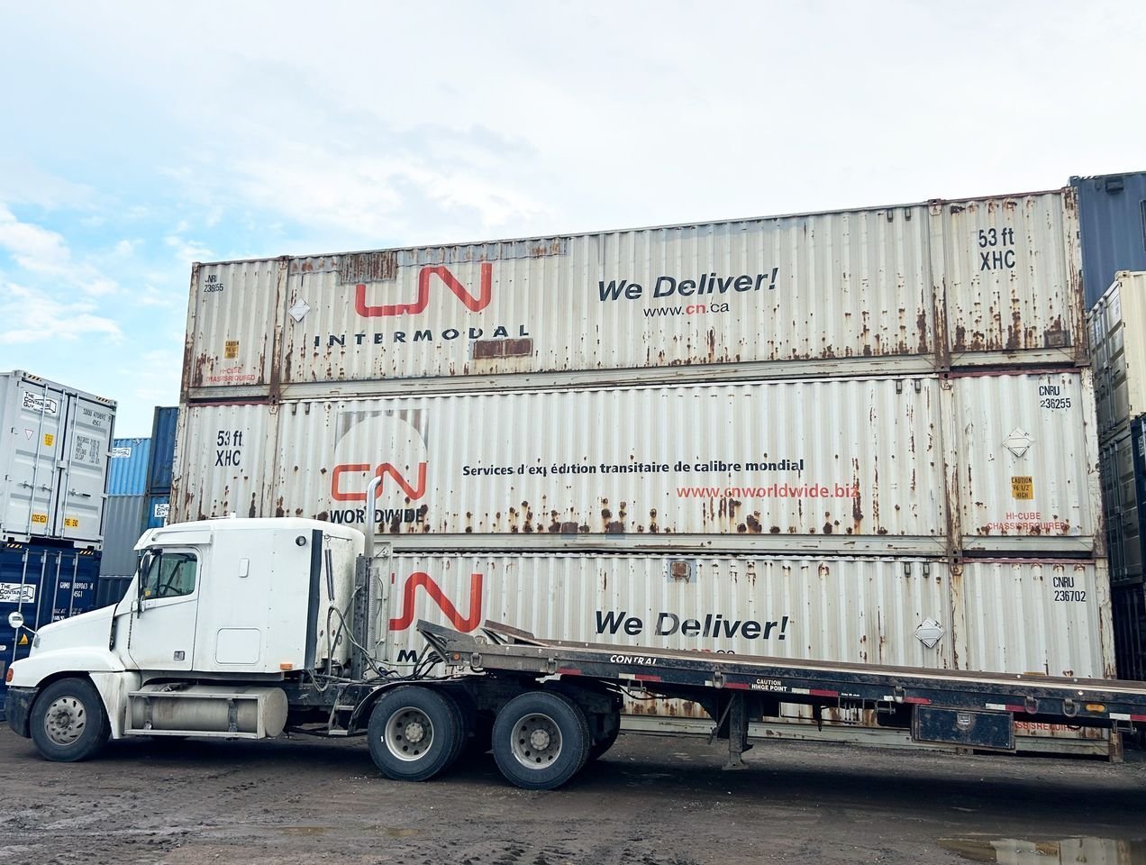 Used-53-ft-Shipping-Containers-US-1.jpg