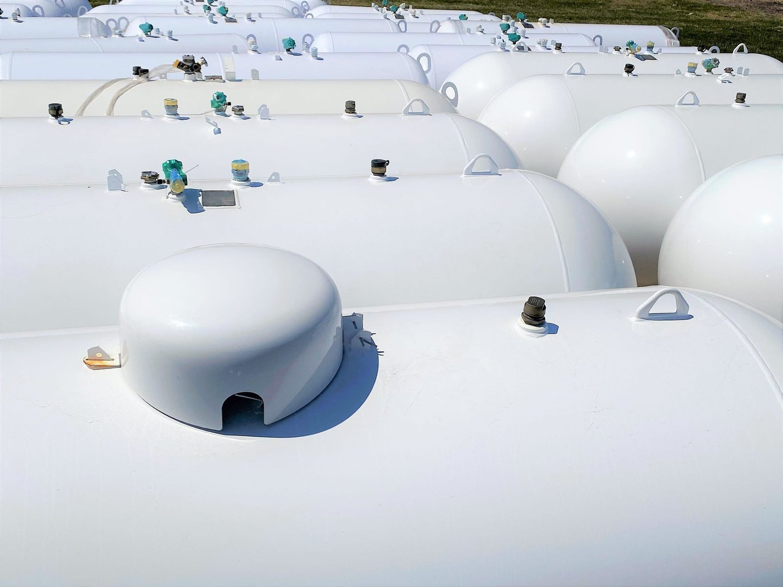 buy-1000-gallon-propane-tank-2.jpg