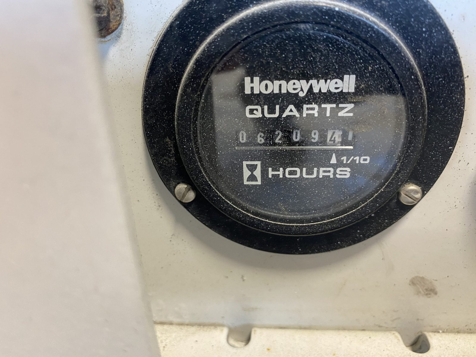 carrier-Undermount-genset-USA.jpg