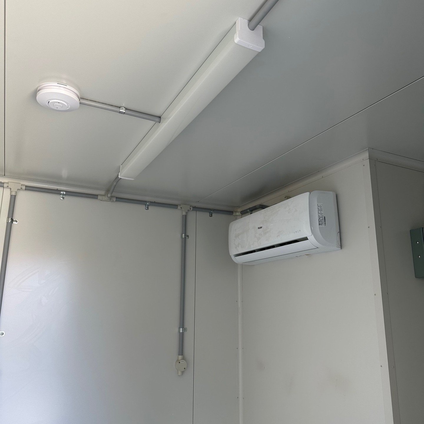 premiershippingcontainers_1690323794_3154987071742705974_4553681639.jpg