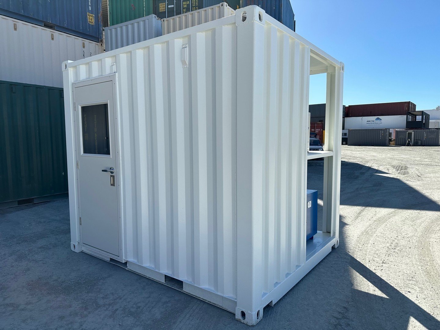 premiershippingcontainers_1690323794_3154987079935511665_4553681639.jpg
